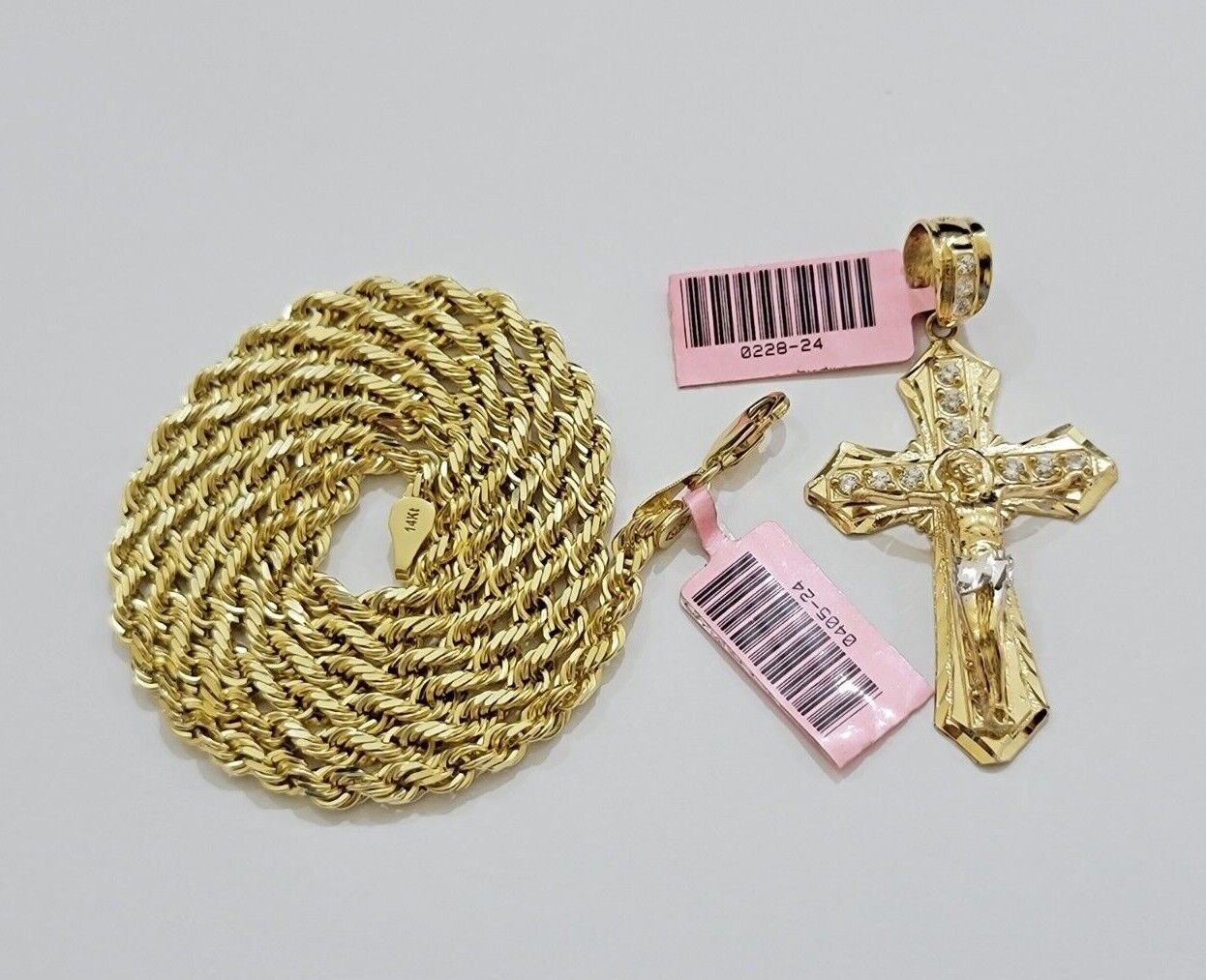 Solid 14kt Gold Rope Chain Necklace Jesus Cross Charm CZ Pendant  20-30 Inch 4mm