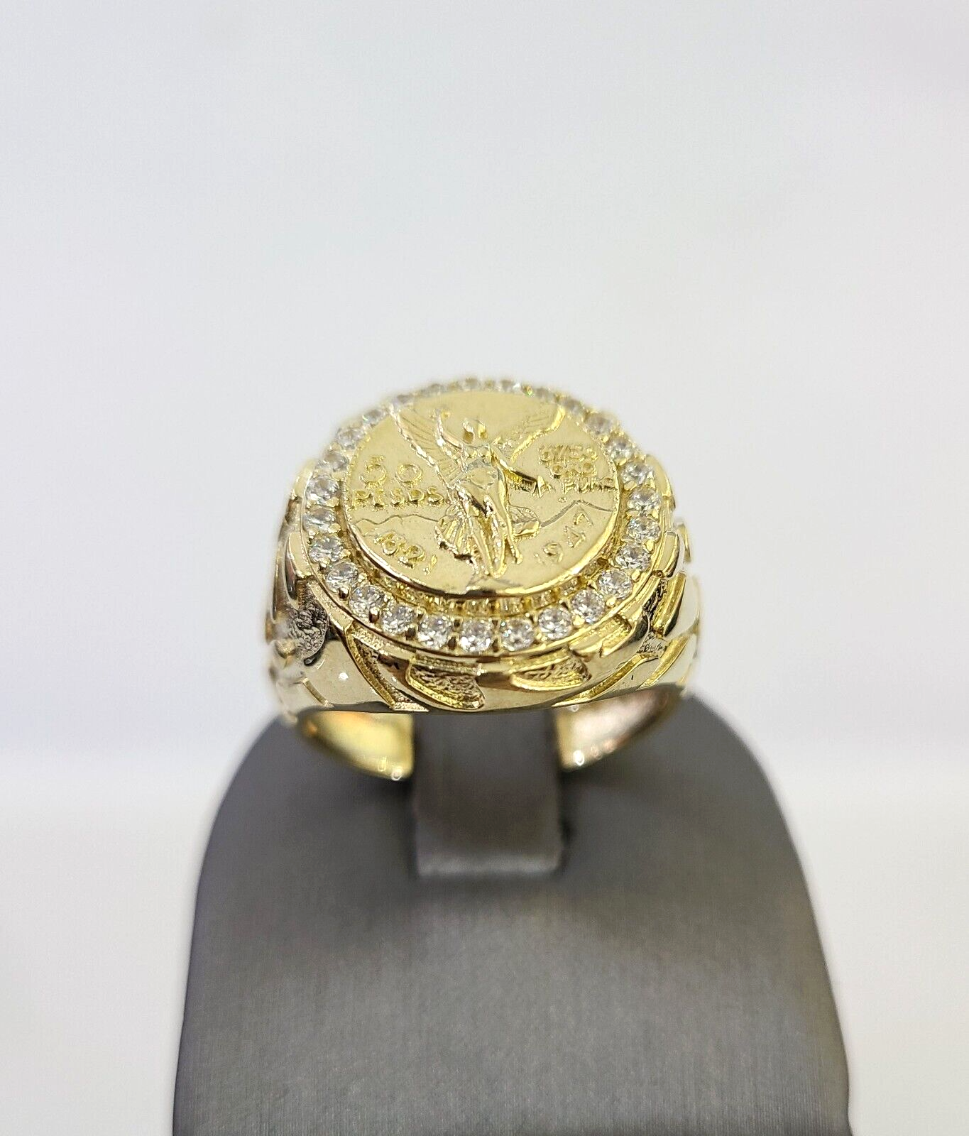 10k Men's Centenario Ring 50 Pesos 1947 Mexico 10kt Yellow Gold Casual Regular