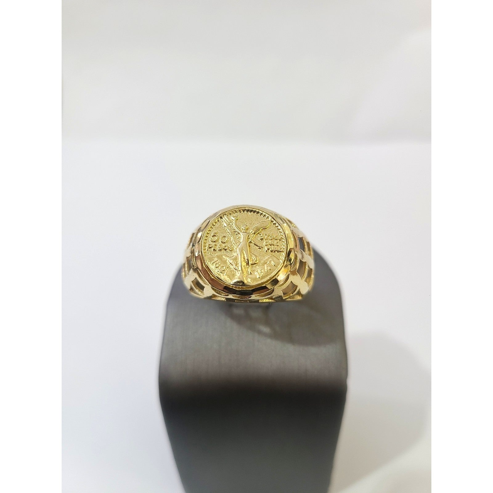 https://i.ebayimg.com/00/s/MTYwMFgxNjAw/z/CaAAAeSwYudp6pBs/$_57.JPG?set_id=880000500F