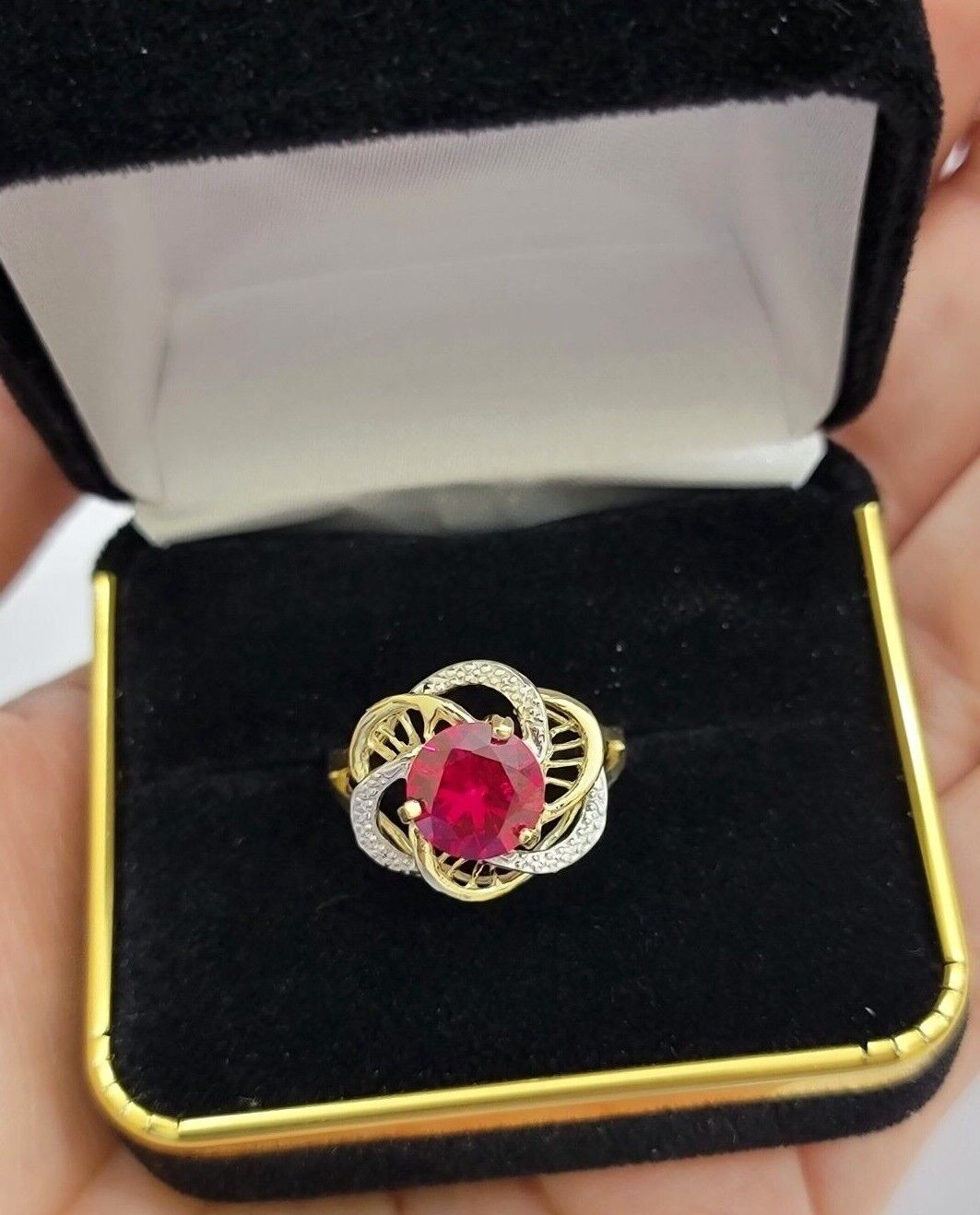 10k Yellow Gold Ladies Ruby Red Ring Womens Casual Band SALE Real 10kt Brand New