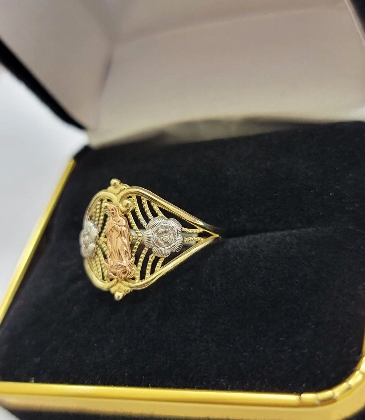 Ladies Ring 10k Yellow Gold Virgin Mary Cross 10KT REAL Gold Unique Size 7 SALE