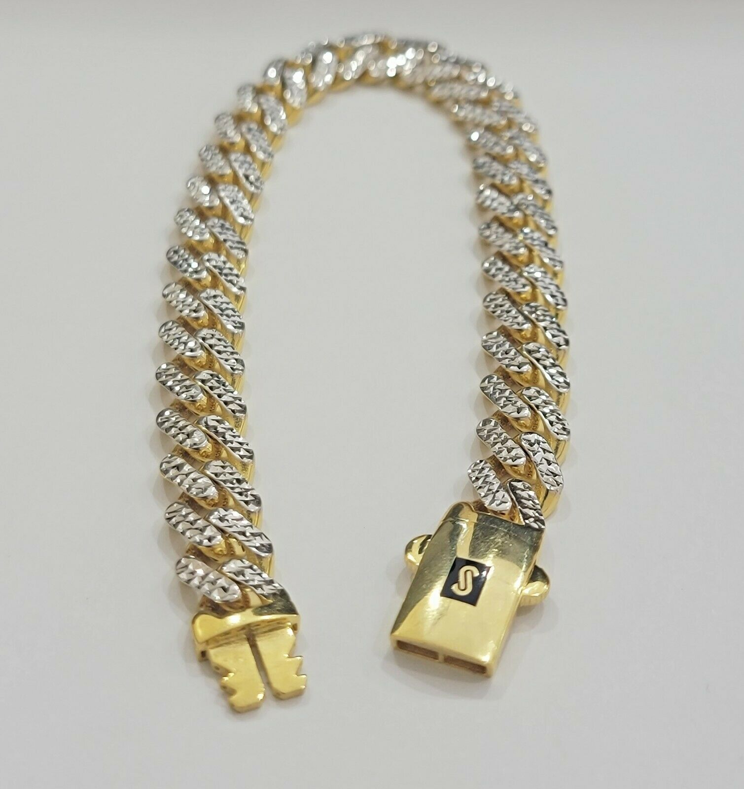 Real 10k Gold Monaco Bracelet 9mm 8