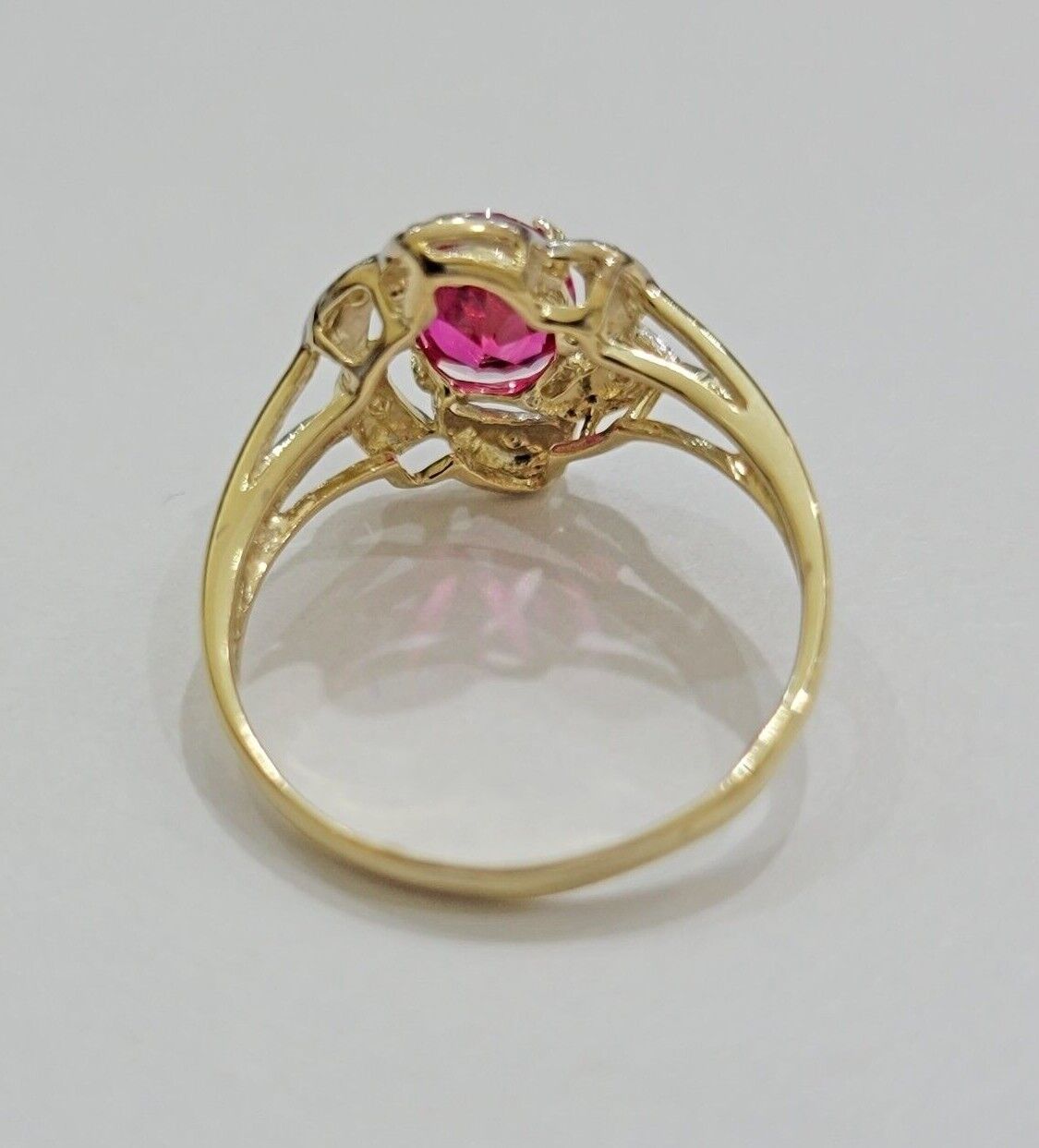 10k Yellow Gold Ladies Ruby Red Ring Women's Casual Band Real 10kt Flower Design