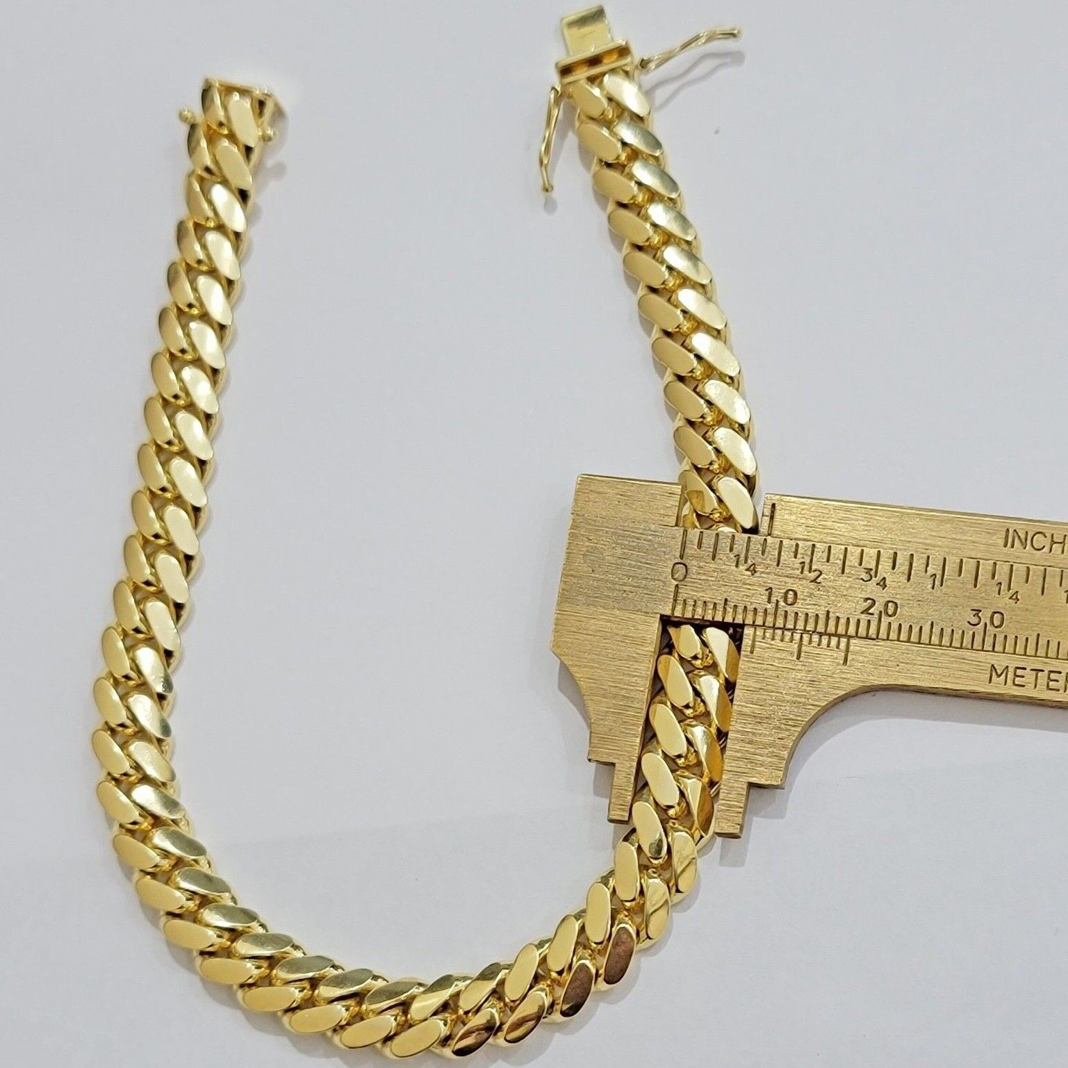 Solid 10k Gold Bracelet 8mm Miami Cuban Link 8