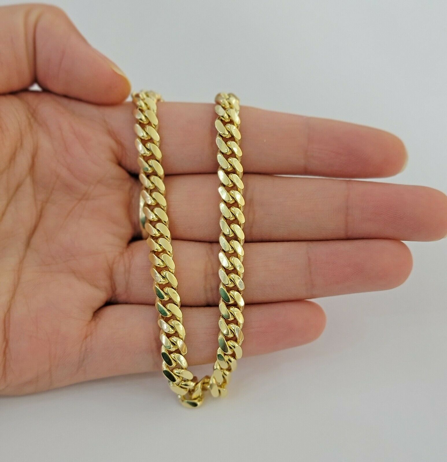 Men's & Women's 14K Yellow Gold Cuban Link Bracelet 6 mm 8 Inches long Real  Gold