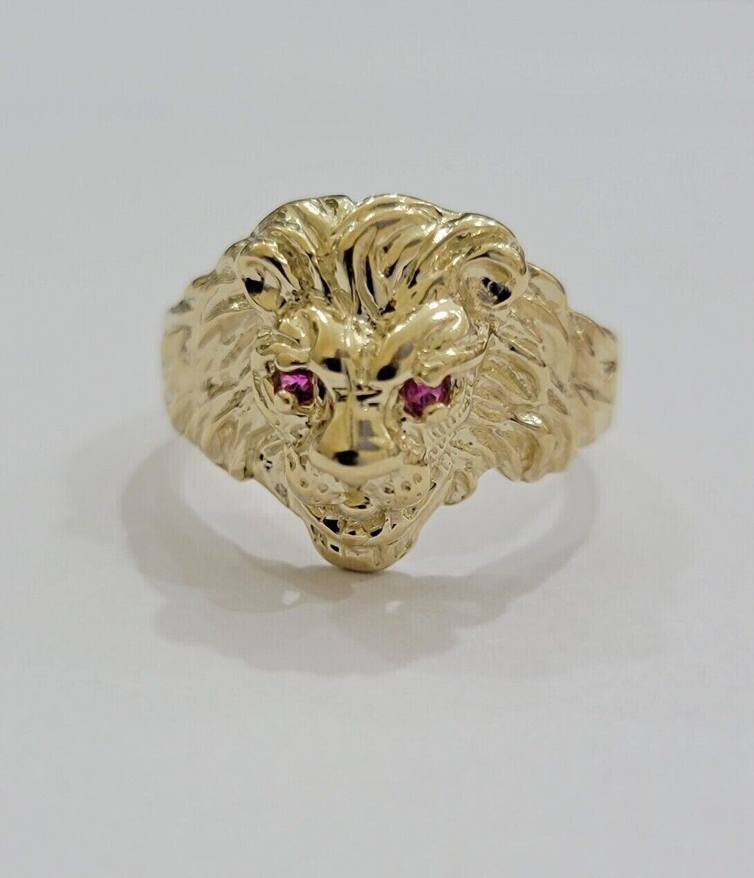 10k Solid Yellow Gold Men's Lion Roaring Ring Casual Style 10kt Red Eye New SALE