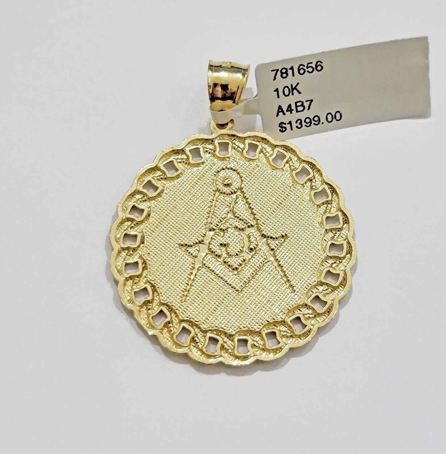 10k Yellow Gold masonic Charm pendant with cuban link circular Christmas Sale